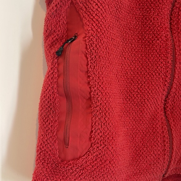 Patagonia Red Zip-up Vest - Picture 2 of 7